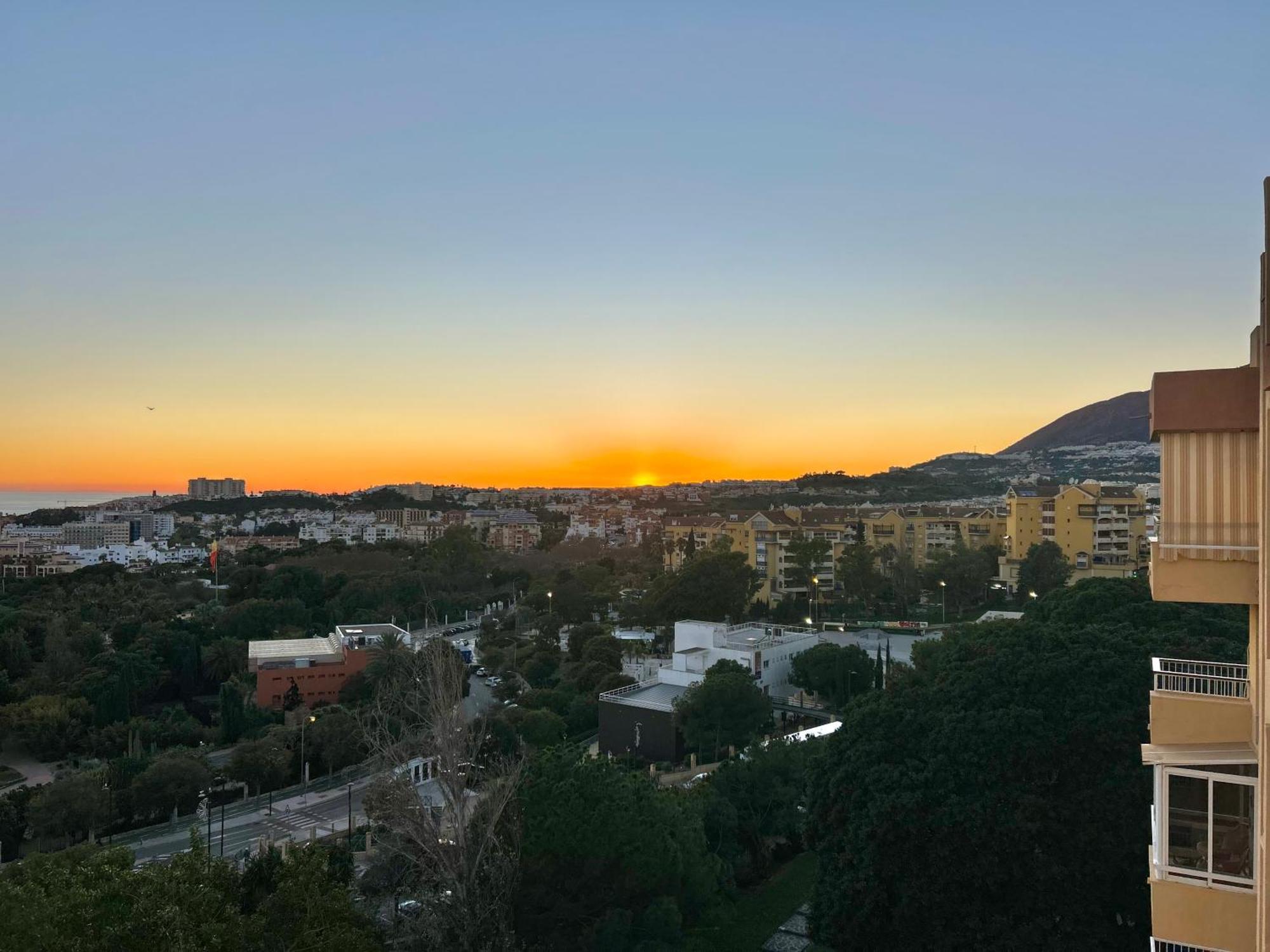 Acogedor Apartamento En Benalmadena Vistas Esterno foto