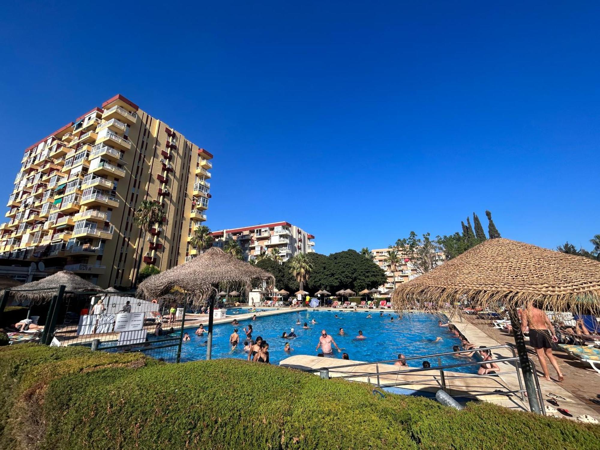 Acogedor Apartamento En Benalmadena Vistas Esterno foto